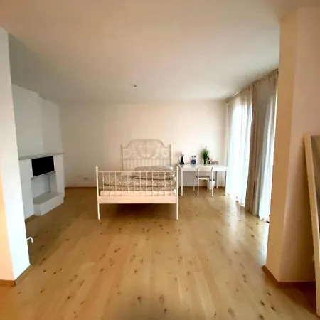 Gasthuis Bright Spacious At The Heart Of Hannover